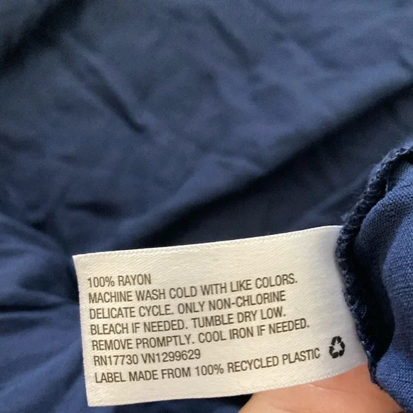 Knox Rose vneck flutter sleeve navy blue dress - Picture 5 of 6